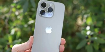 Apple готується випередити Samsung та повернути собі першість у світовому виробництві смартфонів – Bloomberg