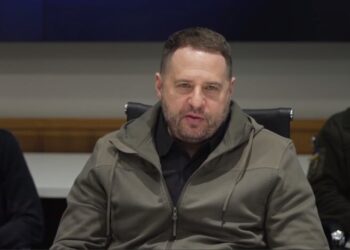 “Готов к репрессиям”: Ермак после отставки заявил, что отправляется на фронт