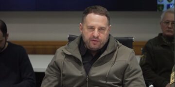 “Готов к репрессиям”: Ермак после отставки заявил, что отправляется на фронт