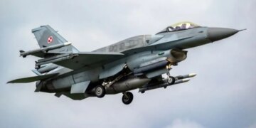 Польща підіймала в небо авіацію через атаку рф по Україні