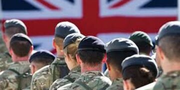 У Британії молоді пропонують тимчасово долучитись до армії і обіцяють платити зарплату