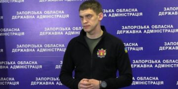 Запоріжжя зазнало повторного ворожого удару: постраждала багатоповерхівка, поранено одну людину