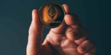 Комиссия за газ в сети Ethereum упала до восьмилетнего уровня