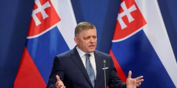 Словаччина припиняє військову допомогу Україні та відмовляється від участі в гарантіях кредиту ЄС