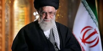 Верховний лідер Ірану Алі Хаменеї планує втечу до москви, якщо протести не припиняться – The Times