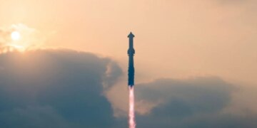 NASA прискорює запуск екіпажу на МКС після медичної евакуації