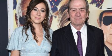 Доньку голлівудської зірки Томмі Лі Джонса знайшли мертвою в готелі у віці 34 років