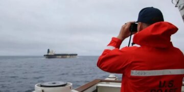 Венс назвав затриманий Marinera "фейковим російським нафтовим танкером", а генпрокурор США анонсувала кримінальні справи для екіпажу