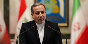 Іран заперечує масові жертви, заявляє про спокій у країні і звинувачує Ізраїль у "змові"