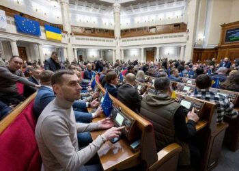 Рада провалила рассмотрение законопроектов, важных для ЕС и МВФ