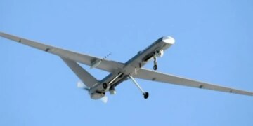 Удар по заводу “Атлант Аэро” у таганзорі: ВМС України показали кадри ураження