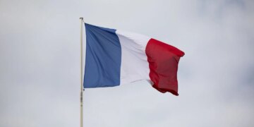 Франція попросила НАТО провести навчання в Гренландії на тлі погроз Трампа