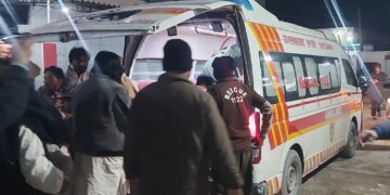 Криваве весілля у Пакистані: смертник підірвав гостей у будинку проурядового лідера