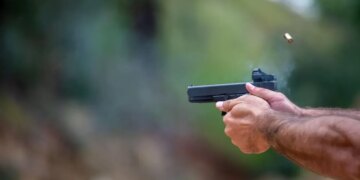 Федеральні агенти США застрелили чоловіка в Міннеаполісі: це другий випадок за місяць – Reuters