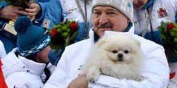 Білий шпіц лукашенка має більше прав, ніж народ білорусі – Зеленський