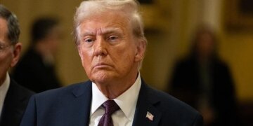 США відкривають авіасполучення з Венесуелою після переговорів Трампа з Родрігес