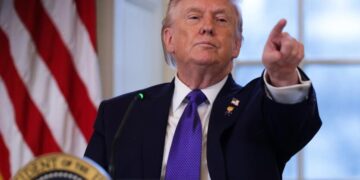 Трамп прямо обвинил Зеленского в затягивании войны