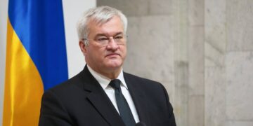 Сибіга привітав Кіпр із початком головування у Раді ЄС, Францію – у G7, Швейцарію – в ОБСЄ, наголосив на продовженні співпраці