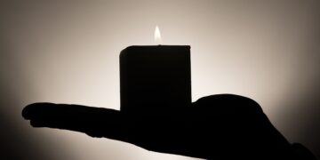 Помер журналіст Денис Безлюдько