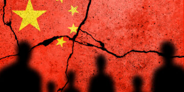 Смертная казнь за онлайн-мошенничество: в Китае казнили 11 членов преступного клана