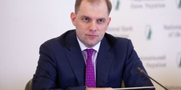 Курсообразующей валютой для Украины остается доллар, а январские колебания гривны носят сезонный характер – Гелетий