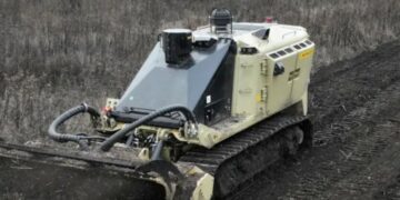 Битва за каждый гектар: как Украина планирует до конца года очистить 90% полей от мин