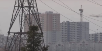 Коммунальный апокалипсис в Киеве: эксперт назвал условие выживания многоквартирных домов