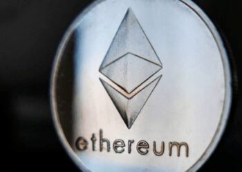 В Santiment рассказали, почему обвалился объем Ethereum на биржах