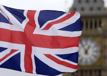 Колишнього посла Британії  в США, який мав зв'язки з Епштейном, заарештували