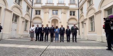 G7 та Україна на рівні голів дипломатії зустрілися для обговорення мирних зусиль та ППО