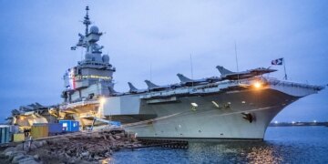 Швеція перехопила російський дрон, який наблизився до французького авіаносця