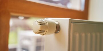 Греем землю: эксперт озвучил масштабы реальных потерь тепла в Украине