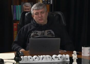 “Отсутствие прошивки”: Романенко объяснил, почему инфантильность украинцев стала оружием в руках врага