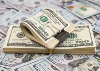 Банк или обменник: где и когда выгоднее покупать валюту