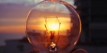 Налоги и отключение света: Минфин объяснил, как бизнесу избежать штрафов