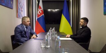 Зеленский и Фицо созвонились на фоне споров по “Дружбе”: первые детали