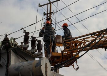 Доплаты энергетикам: стало известно, когда будут начислены первые деньги