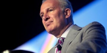 Питер Шифф раскритиковал США из-за биткоина