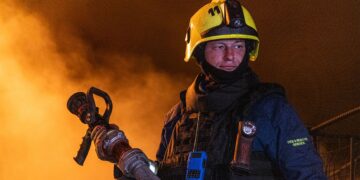 Было попадание в многоэтажный дом, есть двое пострадавших: враг атаковал Одессу дронами