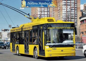 В Киеве частично возобновляют работу электротранспорта: список маршрутов