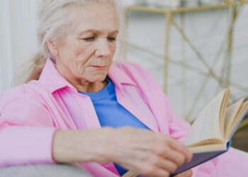 Успеть до 1 апреля: что обязательно должны сделать пенсионеры, чтобы не потерять выплаты