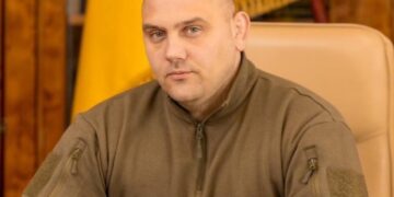 Внаслідок нічної атаки в Одесі постраждав чоловік, зазнали руйнувань житлові, торговельні об’єкти та енергетична інфраструктура