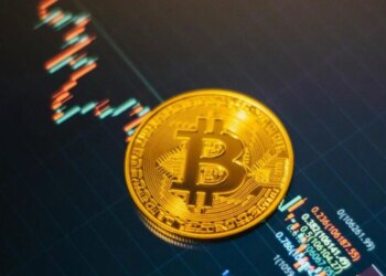 Біткойн дедалі більше нагадує звичайні акції та падає разом із американським ринком – Bloomberg