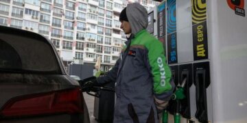 Бензин уже под 81 грн: что с ценами на АЗС и где топливо дешевле