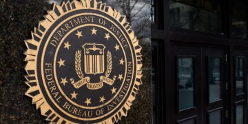 ФБР зафіксувало підозрілу активність у власних комп’ютерних мережах та розпочало розслідування