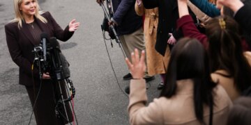 Білий дім заявив, що кампанія в Ірані може тривати від чотирьох до шести тижнів