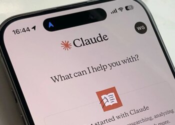 Claude обігнав ChatGPT після провалу угоди з Пентагоном