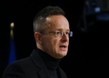 Угорщина продовжує звинувачення через "Дружбу" – Сійярто заявив про відмову України від тристоронньої зустрічі зі Словаччиною