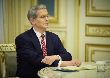 В адміністрації Трампа порахували прибуток рф через послаблення нафтових санкцій