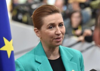 Прем'єр Данії Фредеріксен подала у відставку королю після виборів